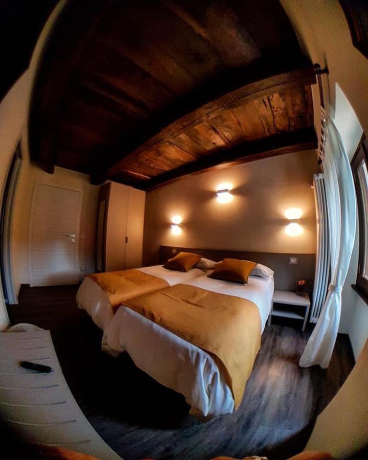 Delzanno Hotell Varallo Exteriör bild