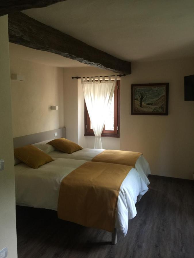 Delzanno Hotell Varallo Exteriör bild